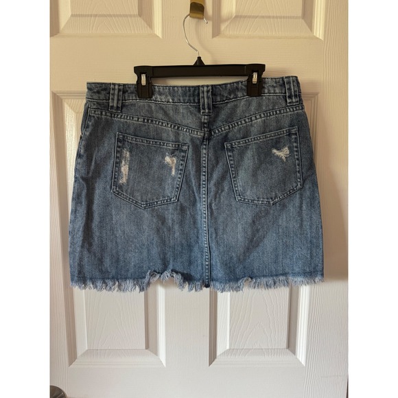 Michael Kors Denim Cargo‎ Mini Skirt Distressed Frayed Hem Women's Size 10 - Picture 2 of 9